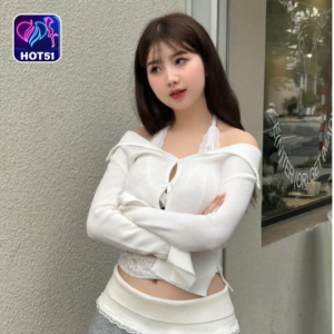 Read more about the article Hot51 Live App Indonesia: Apa Itu & Fitur Utama