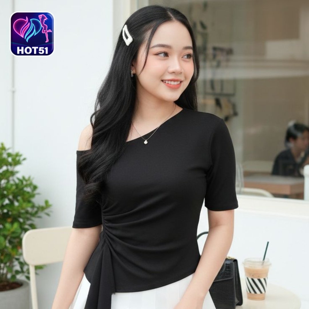 Read more about the article Perbandingan Hot51 dan Bigo Live 2026 – Fitur & Pengalaman