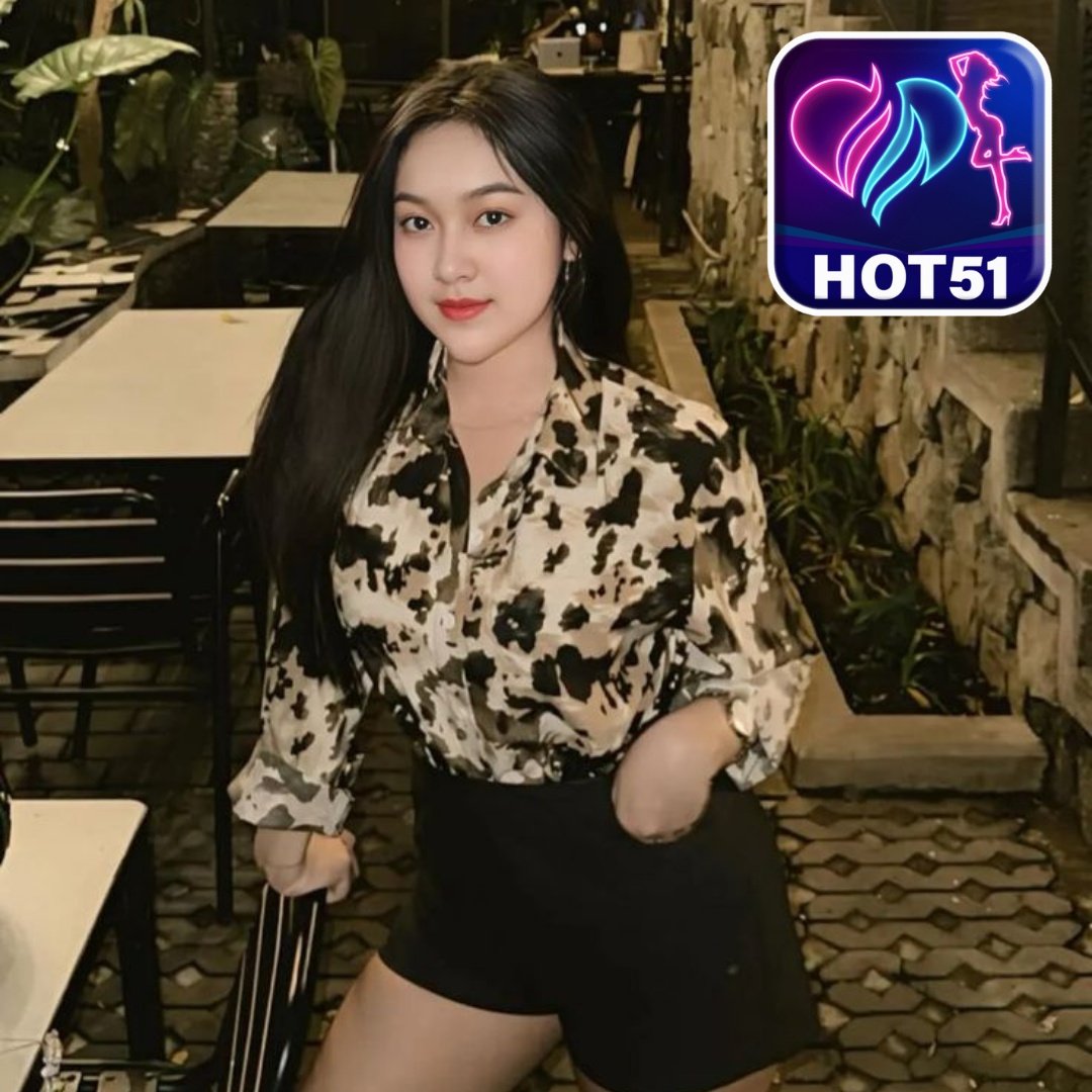 Read more about the article Hot51 vs Nonolive: Perbandingan Lengkap Live Streaming